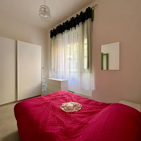Chic Urban Retreat Con Giardino Luminoso Apartment Cagliari